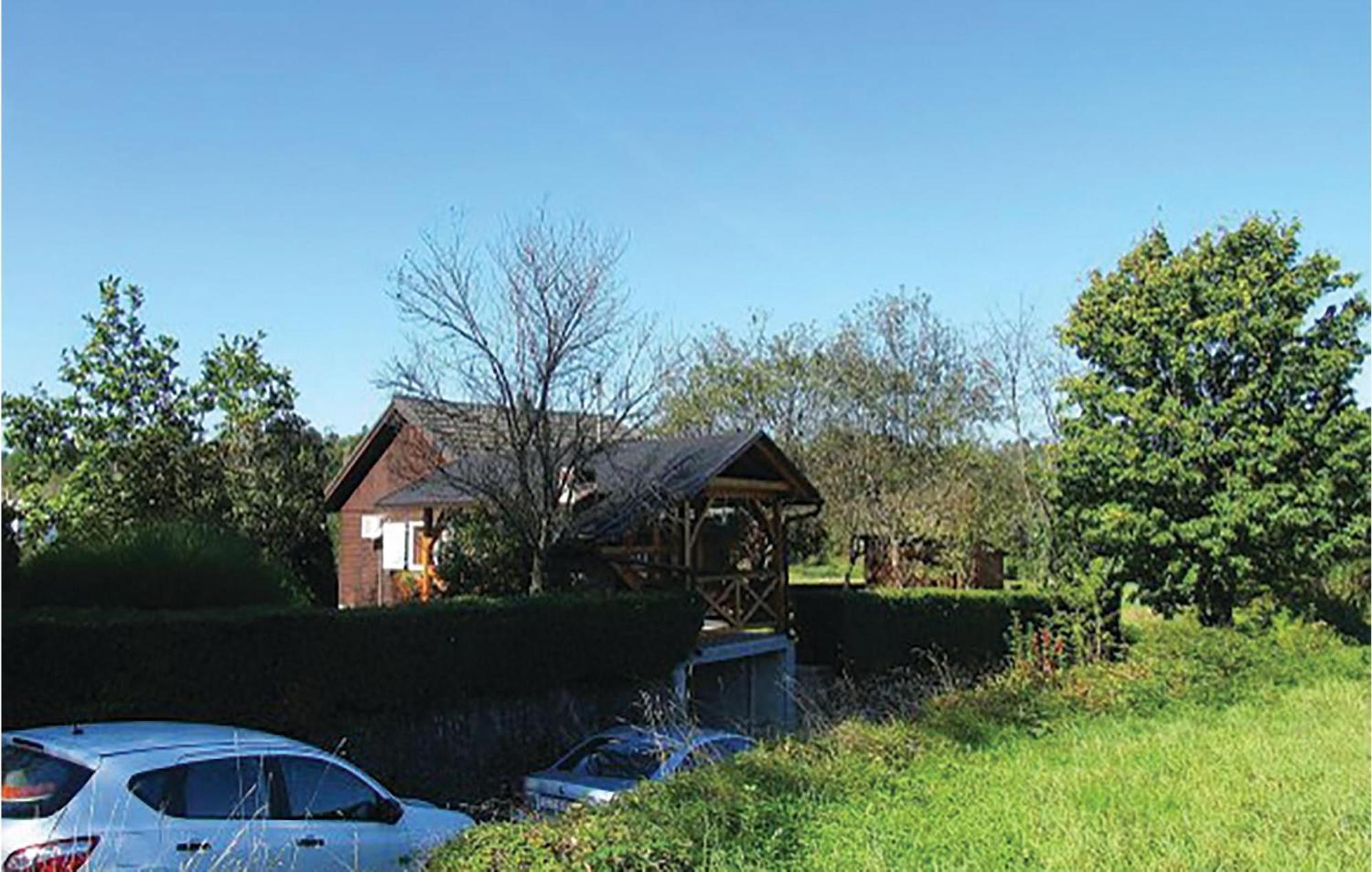 2 Bedroom Cozy Home In Bosiljevo Zewnętrze zdjęcie
